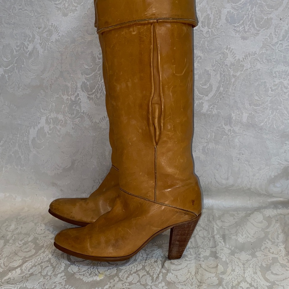 Vintage Frye Heeled Campus Tan Leather Knee-High Boots with cuff Size 6 - Picture 3 of 6